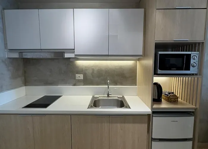 1ldk Air In Makati * Manila